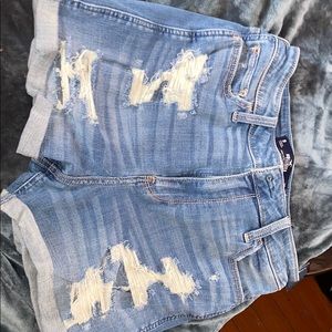Hollister Curvy Ultra High Rise Shorts STRETCH